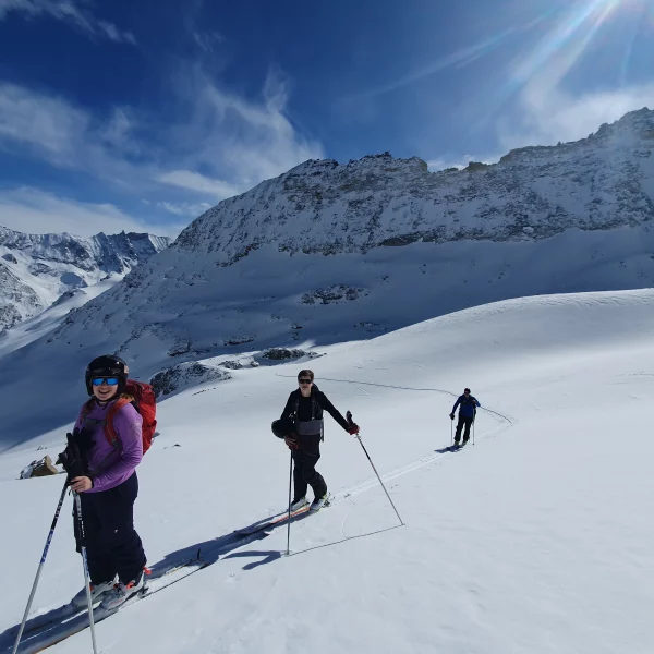 Coaching et formation faire sa trace en randonnée à ski et freeride